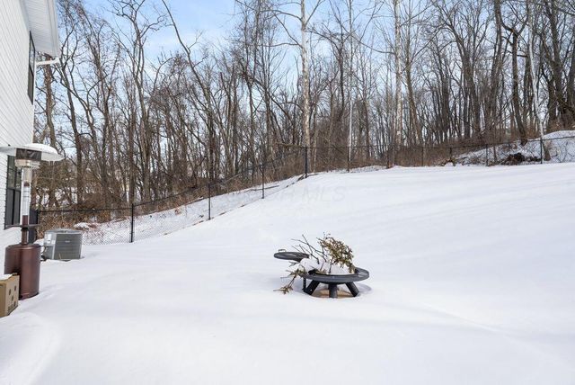 1285 Bluejack Lane, Heath, OH 43056