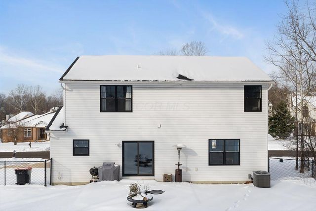 1285 Bluejack Lane, Heath, OH 43056