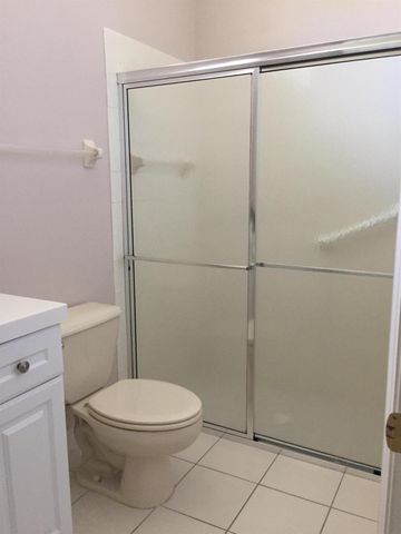 557 SW New Castle Cove, Port St. Lucie, FL 34986
