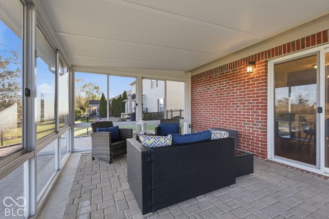 5868 W Deerview Bend, Mccordsville, IN 46055