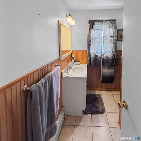 364 Griffin Avenue, Bridgeport, CT 06606