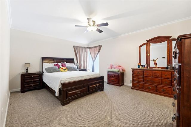 599 Springwood NW Drive, Lilburn, GA 30047