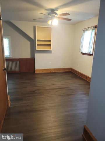 19 EUCLID AVE, Pitman, NJ 08071