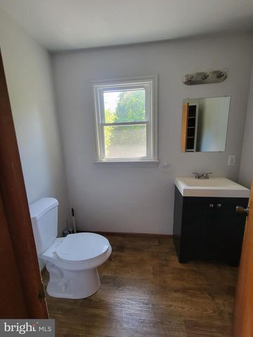 19 EUCLID AVE, Pitman, NJ 08071