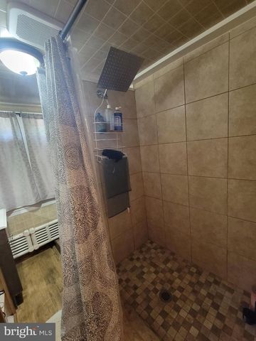 19 EUCLID AVE, Pitman, NJ 08071