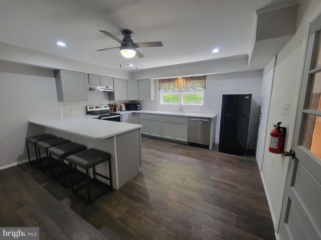 19 EUCLID AVE, Pitman, NJ 08071