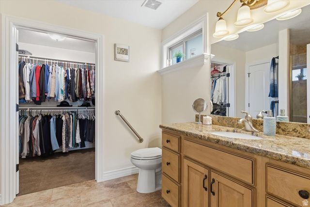 2184 W ASHWOOD RD, Kaysville, UT 84037