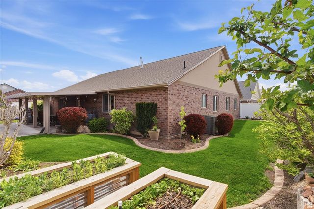2184 W ASHWOOD RD, Kaysville, UT 84037