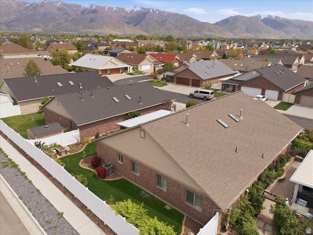 2184 W ASHWOOD RD, Kaysville, UT 84037