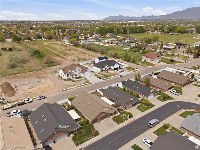2184 W ASHWOOD RD, Kaysville, UT 84037