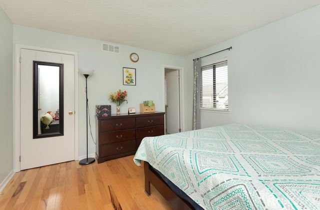 34 Hampshire Drive, Plainsboro, NJ 08536