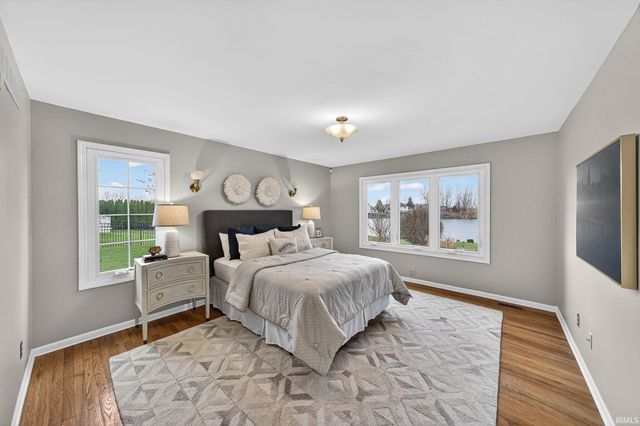 11356 Anderson Lake Drive, Granger, IN 46530