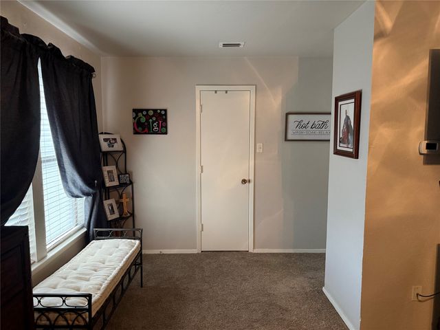 2923 Shady Knoll Lane, Bedford, TX 76021