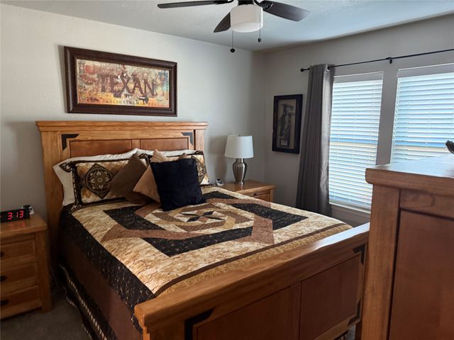 2923 Shady Knoll Lane, Bedford, TX 76021