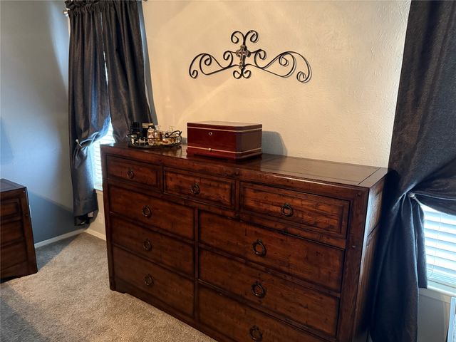 2923 Shady Knoll Lane, Bedford, TX 76021