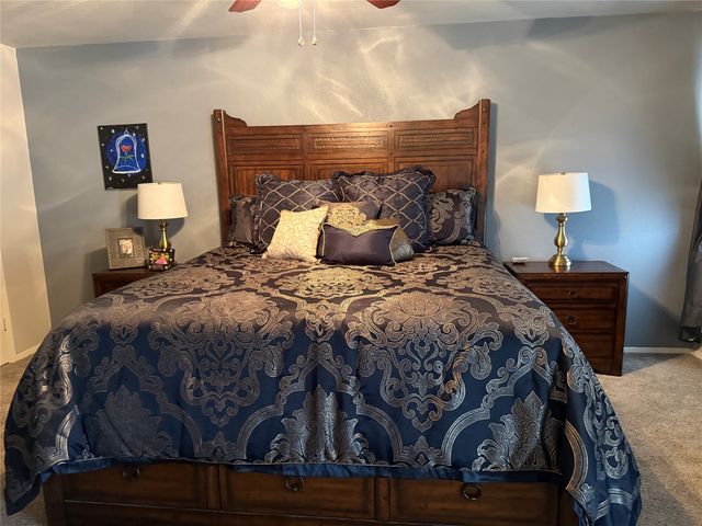 2923 Shady Knoll Lane, Bedford, TX 76021