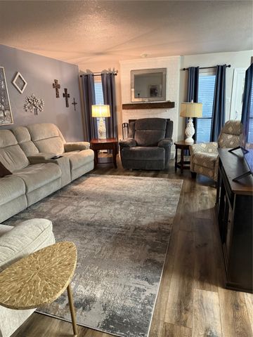 2923 Shady Knoll Lane, Bedford, TX 76021