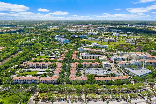 4736 Chancellor Drive 22, Jupiter, FL 33458