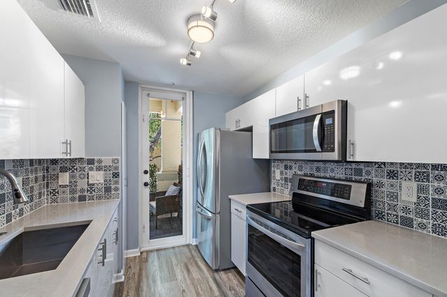 4736 Chancellor Drive 22, Jupiter, FL 33458