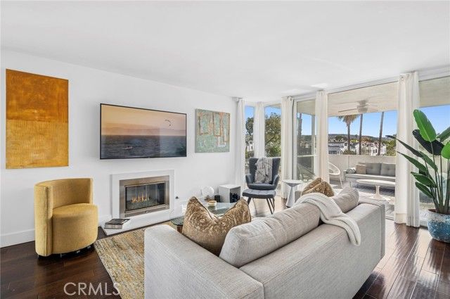 775 Avocado, Corona Del Mar (newport Beach), CA 92625
