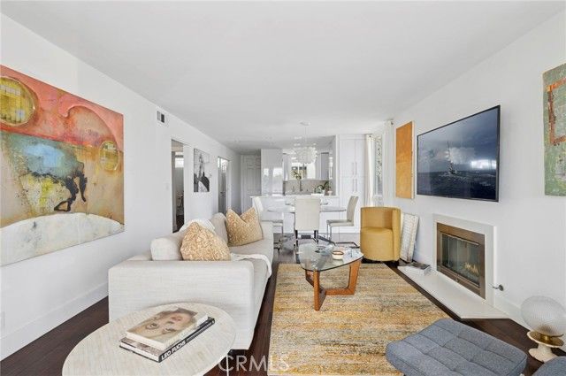 775 Avocado, Corona Del Mar (newport Beach), CA 92625