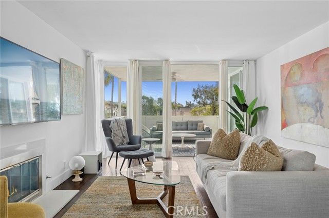 775 Avocado, Corona Del Mar (newport Beach), CA 92625