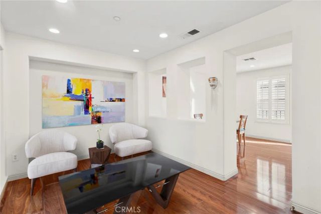 9 Bonsall 61, Irvine, CA 92602