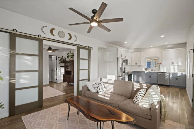 4152 Orange Ave, San Diego, CA 92105