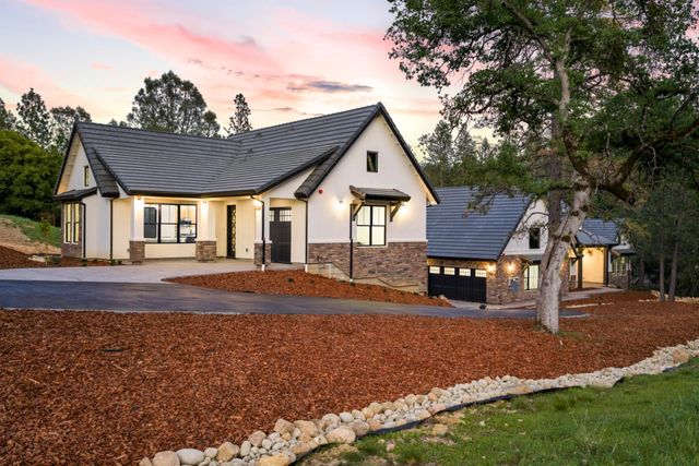 15010 Grand Knoll Dr, Meadow Vista, CA 95722