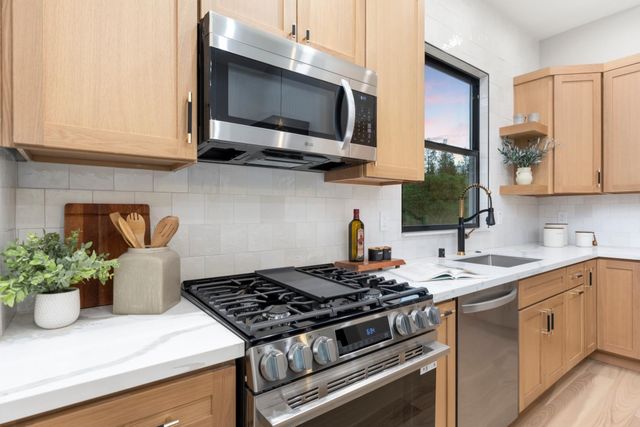 15010 Grand Knoll Dr, Meadow Vista, CA 95722