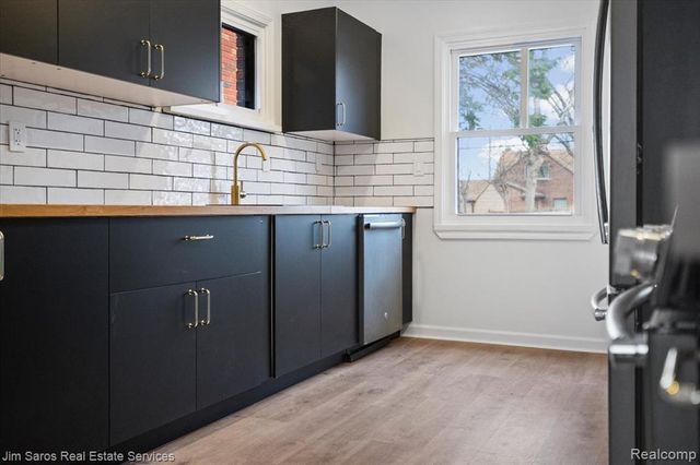 5108 Grayton Street, Detroit, MI 48224