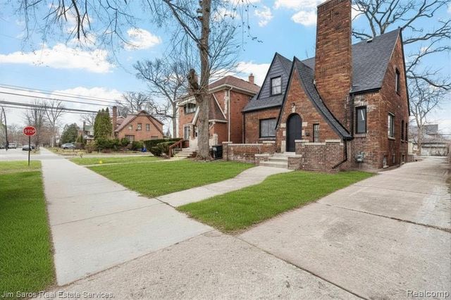 5108 Grayton Street, Detroit, MI 48224