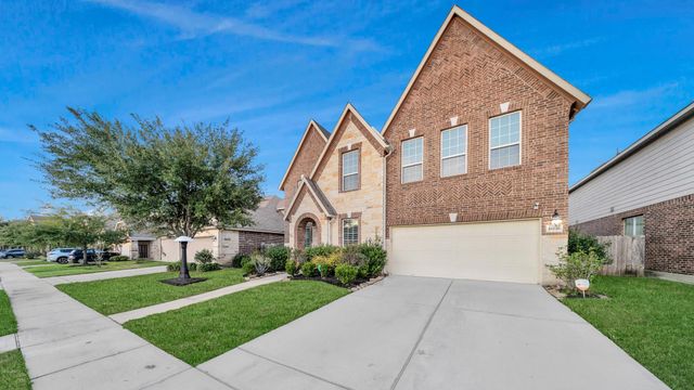 18118 Berry Garden Lane, Spring, TX 77379