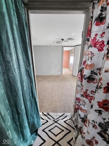 918 W 4th Street, Greenfield, IN 46140