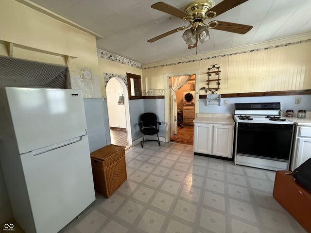 918 W 4th Street, Greenfield, IN 46140