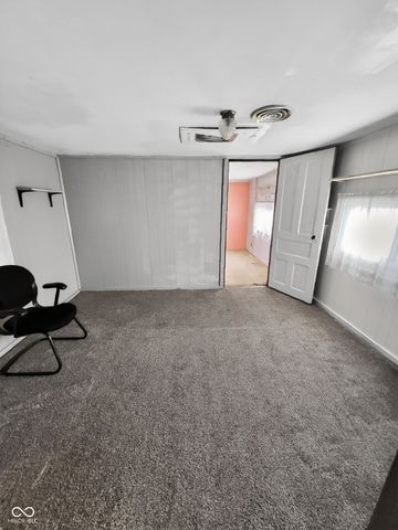 918 W 4th Street, Greenfield, IN 46140