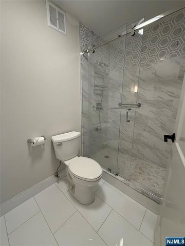 300 Winston 418, Cliffside Park, NJ 07010