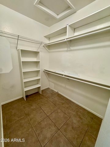 16401 N 39TH Place, Phoenix, AZ 85032