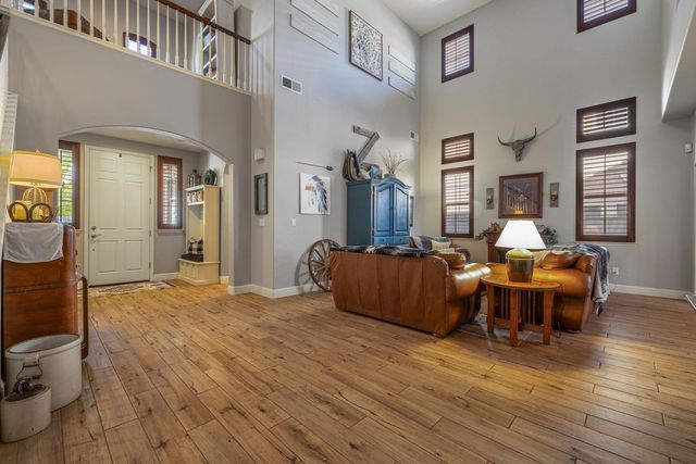 2167 Saddlebrook Way, Oakdale, CA 95361