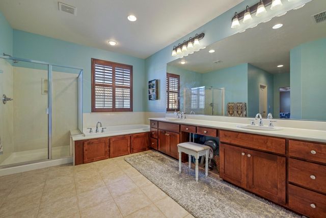 2167 Saddlebrook Way, Oakdale, CA 95361