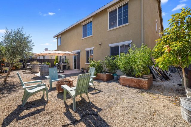 2167 Saddlebrook Way, Oakdale, CA 95361