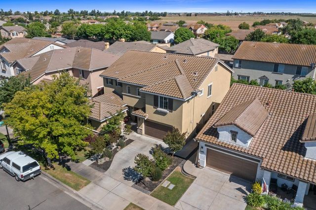2167 Saddlebrook Way, Oakdale, CA 95361