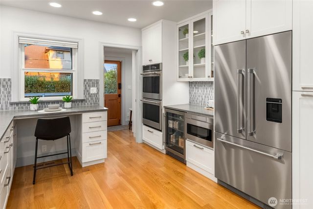 3058 38th Avenue SW, Seattle, WA 98126