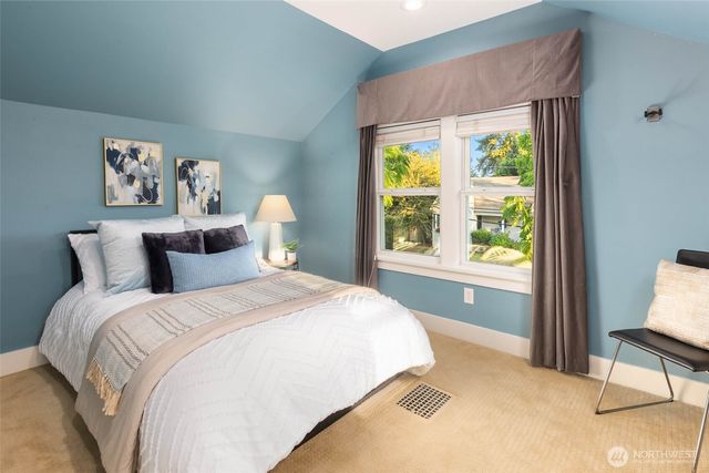 3058 38th Avenue SW, Seattle, WA 98126