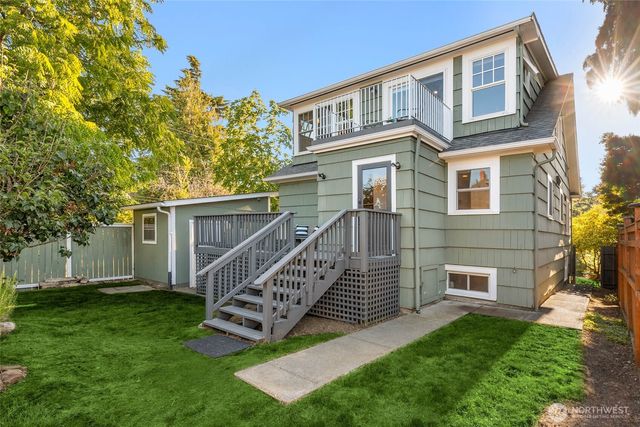 3058 38th Avenue SW, Seattle, WA 98126