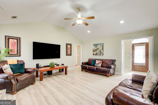 3004 Fairview Road, Covington, GA 30016