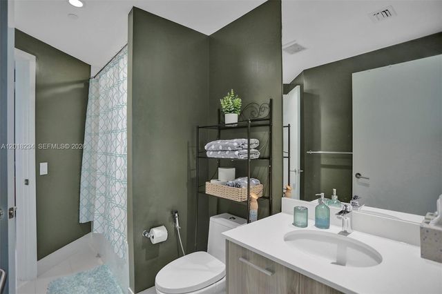 501 NE 31st St 3706, Miami, FL 33137
