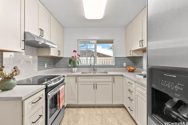 46-145 Humu Place, Kaneohe, HI 96744