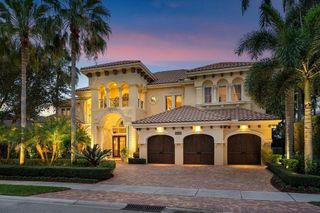 686 Hermitage Circle, Palm Beach Gardens, FL 33410