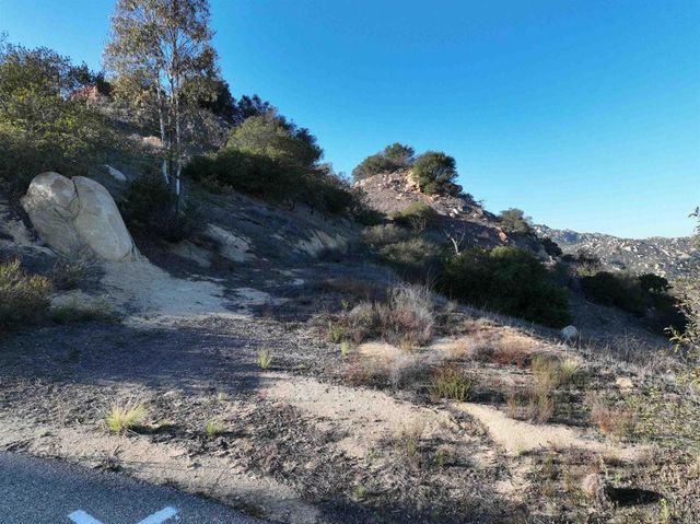 Rainbow Peaks Trail, Fallbrook, CA 92028